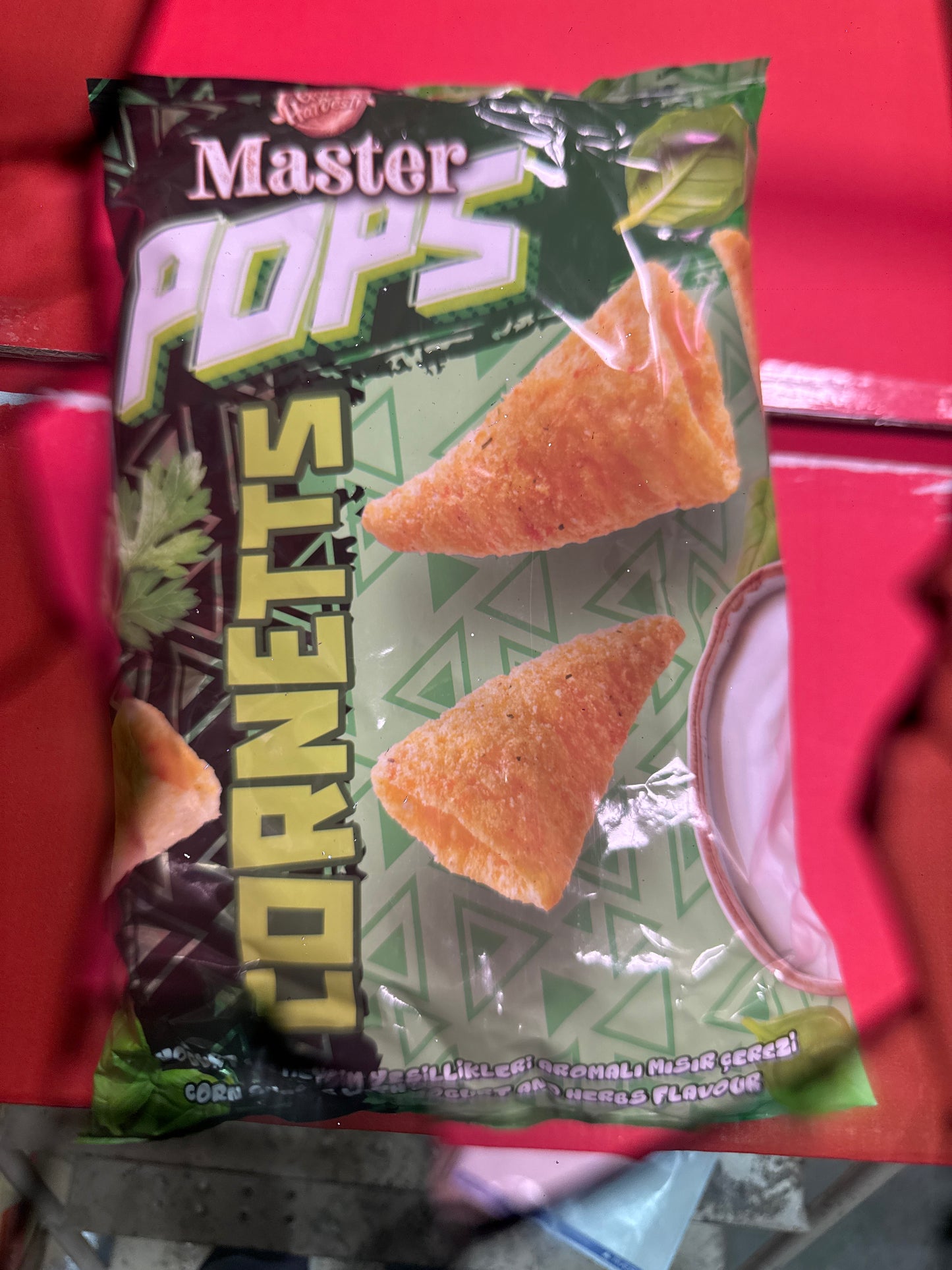Master Puff Cornetts Yogurt M. Chips  110GR